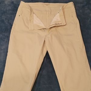 Ladies capris, Lee, size 18